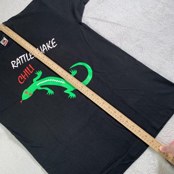 Vintage Fruit Of The Loom Rattlesnake Chili Shirt Mens Large Black Lizard 90s - Picture 7 of 10